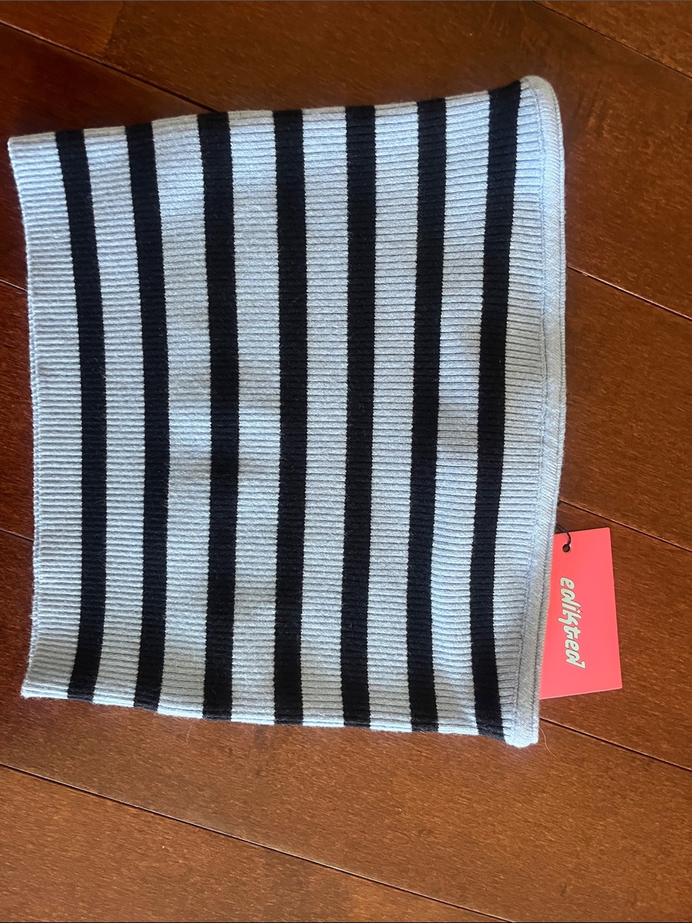 Edikted tube top